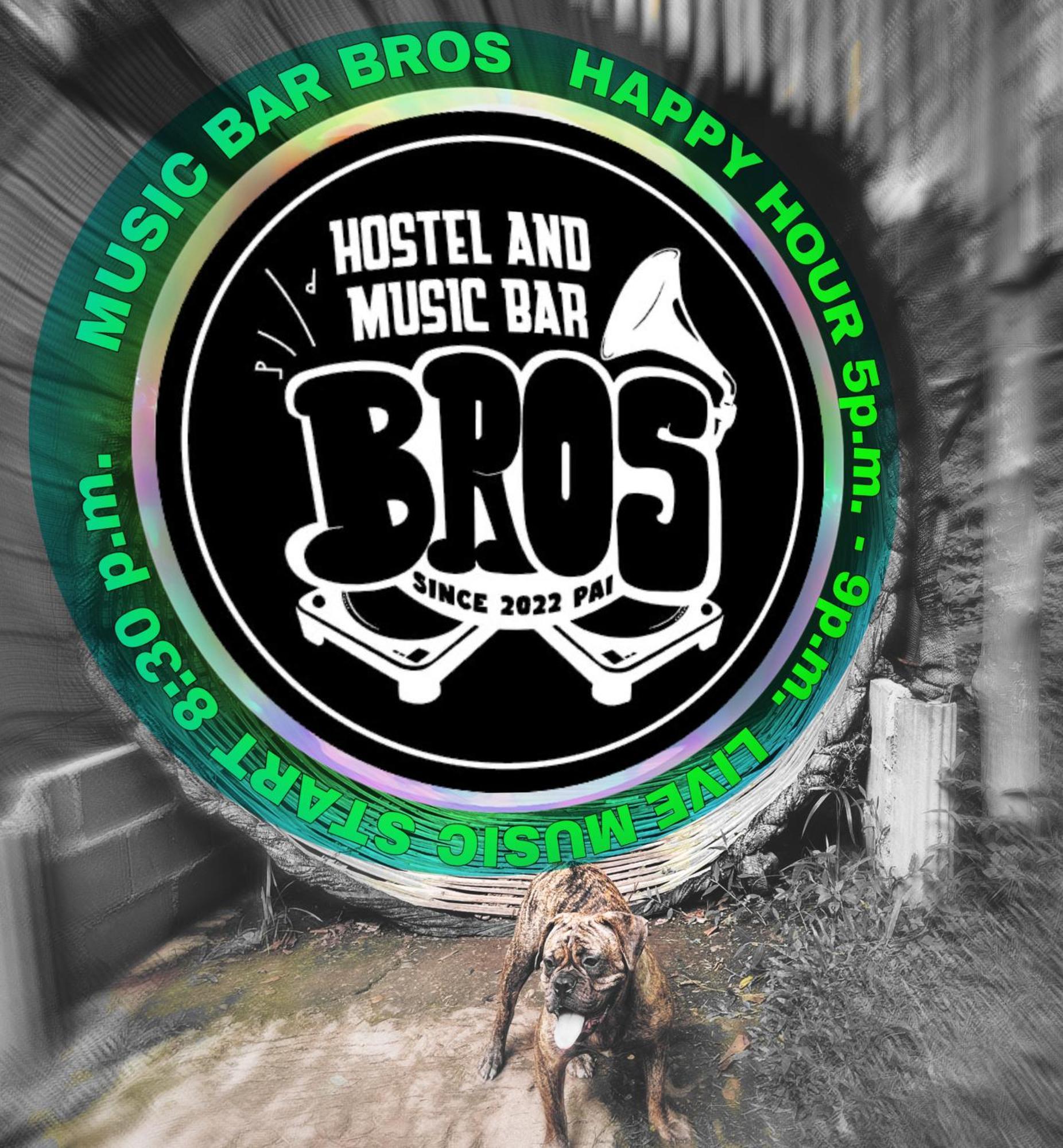 Hostel And Music Bar Bros Pai Bagian luar foto